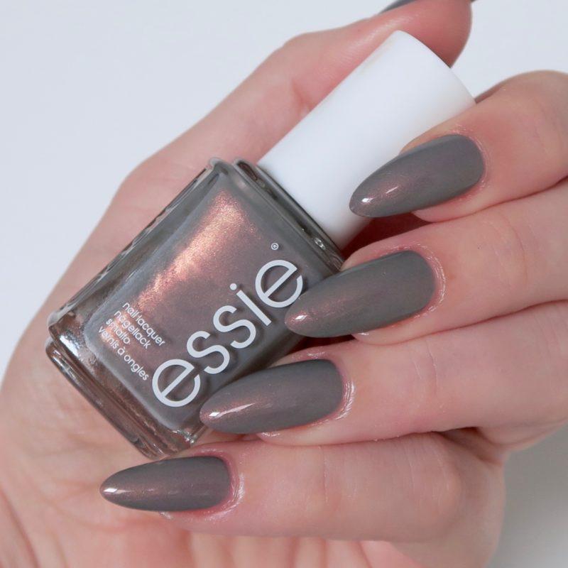 Essie Nail Polish Social Lights 1119