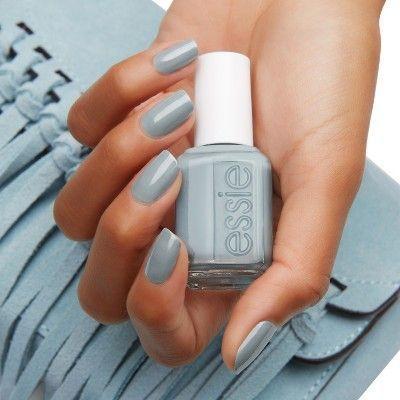 Essie Nail Polish Mooning 1126