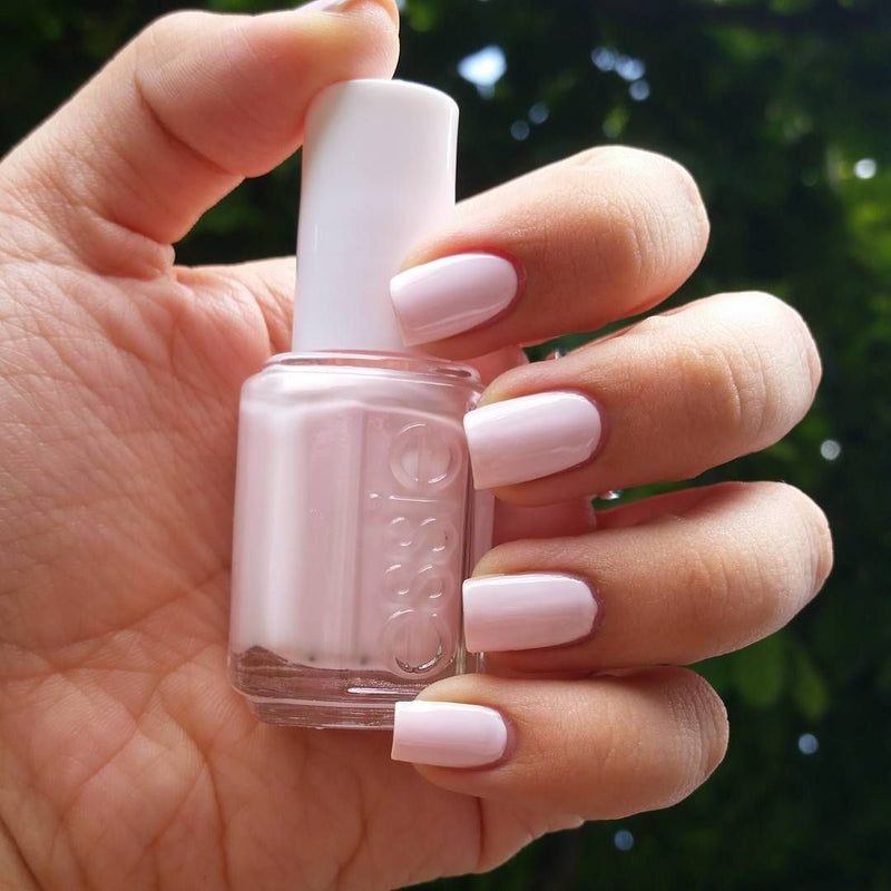 Essie Nail Polish Peak Show 941