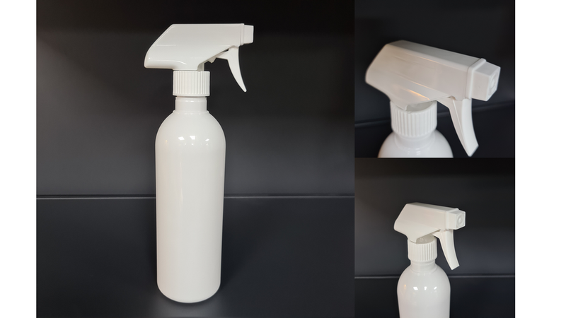 2 PCS - 32 oz Spray Bottles with Triggers White